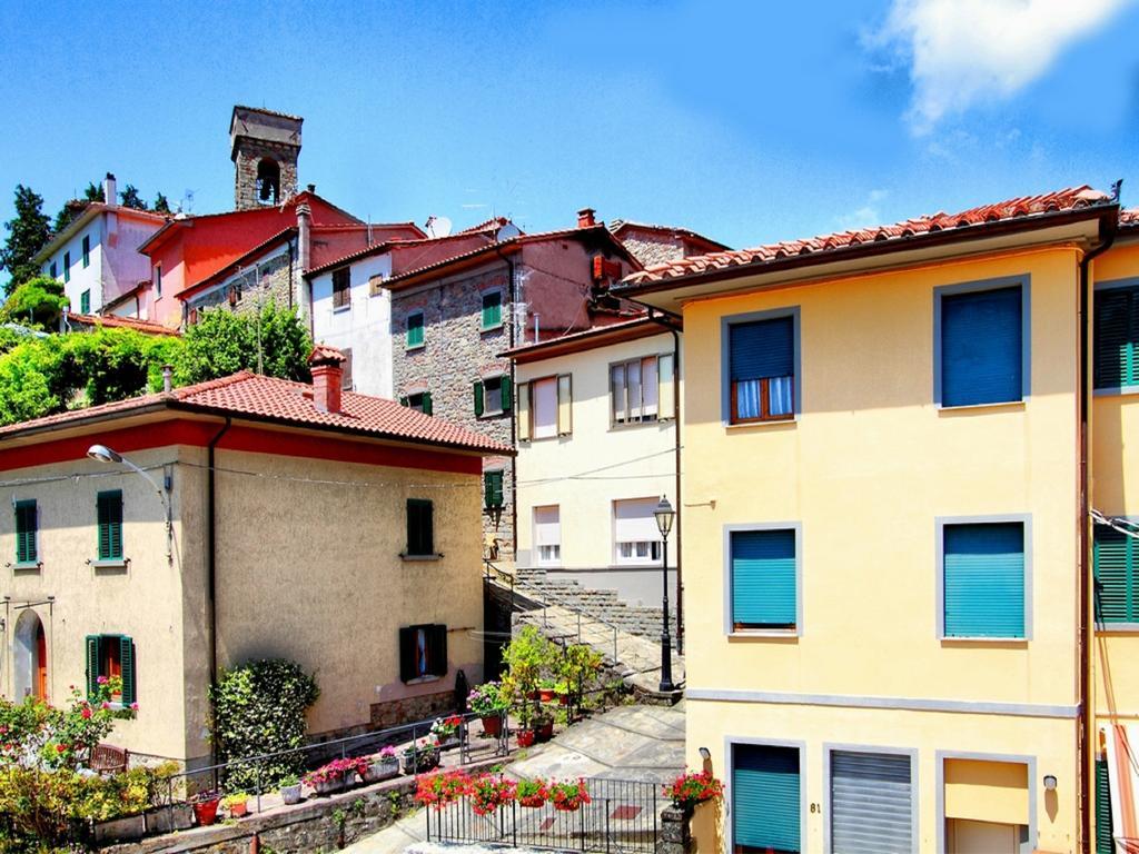 Hotel Amelia Momigno